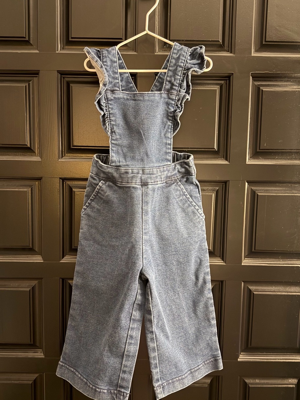Kid 2T hanna andersson denim overalls with frill straps